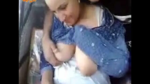 سكس تحرش بمصريه فلاحه في التكوتوك سكس مصري